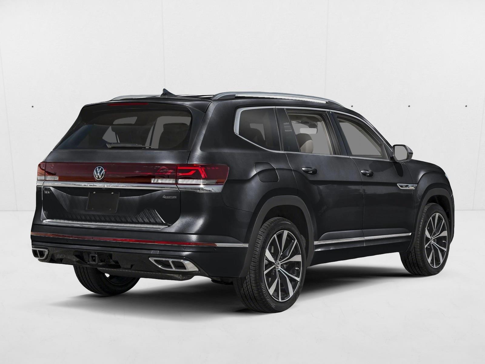 2026 Volkswagen Atlas SEL Premium R-Line photo 2