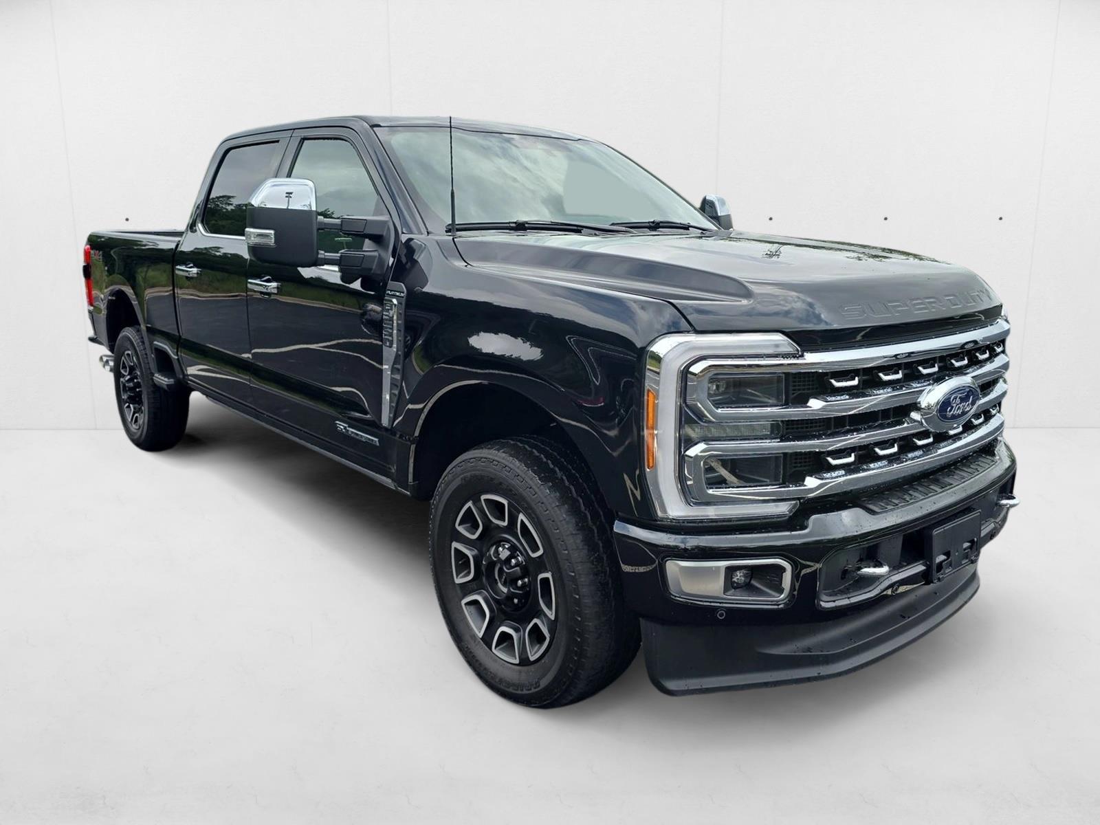 2024 Ford F-250 Platinum photo 3