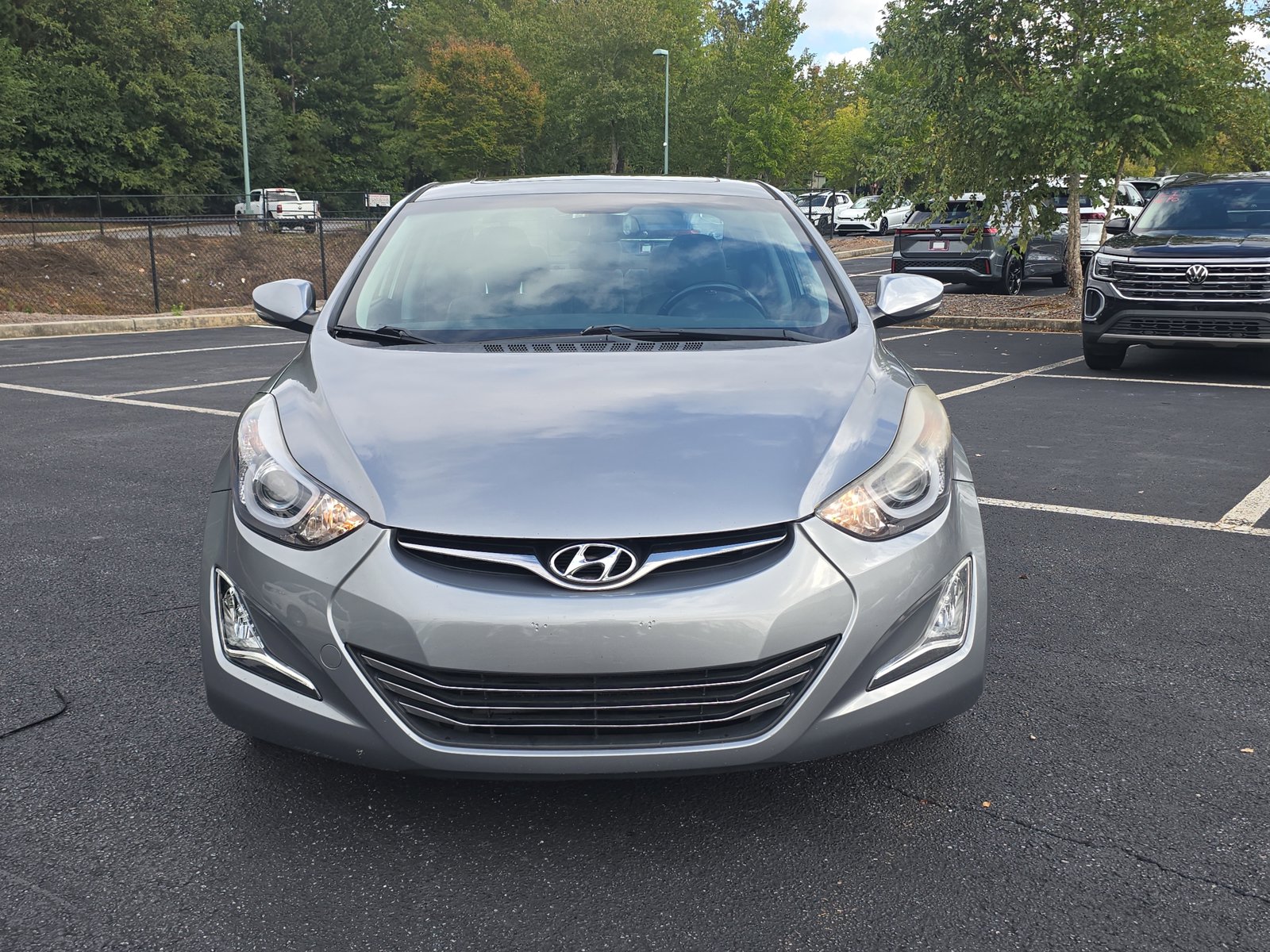 2015 Hyundai Elantra Limited photo 2