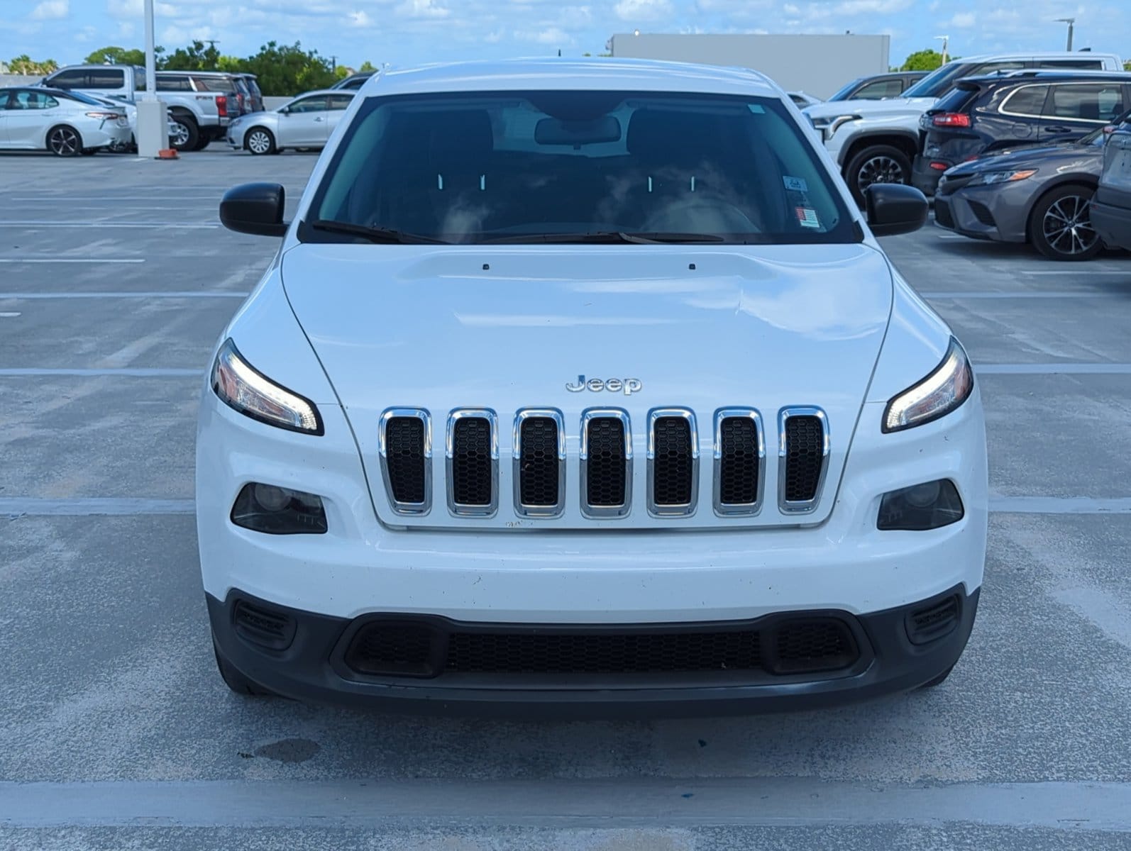 Used 2017 Jeep Cherokee Sport with VIN 1C4PJLAB7HW527569 for sale in Buford, GA
