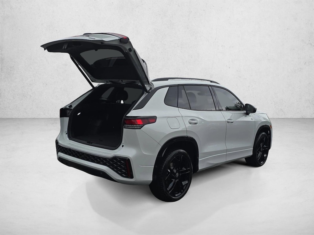 New 2025 Volkswagen Tiguan 2.0T SE R-Line Black SUV