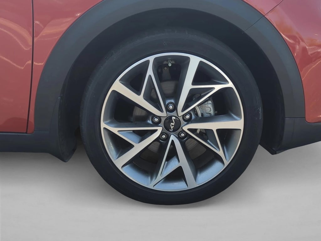 Used 2022 Kia Niro Touring SE SUV