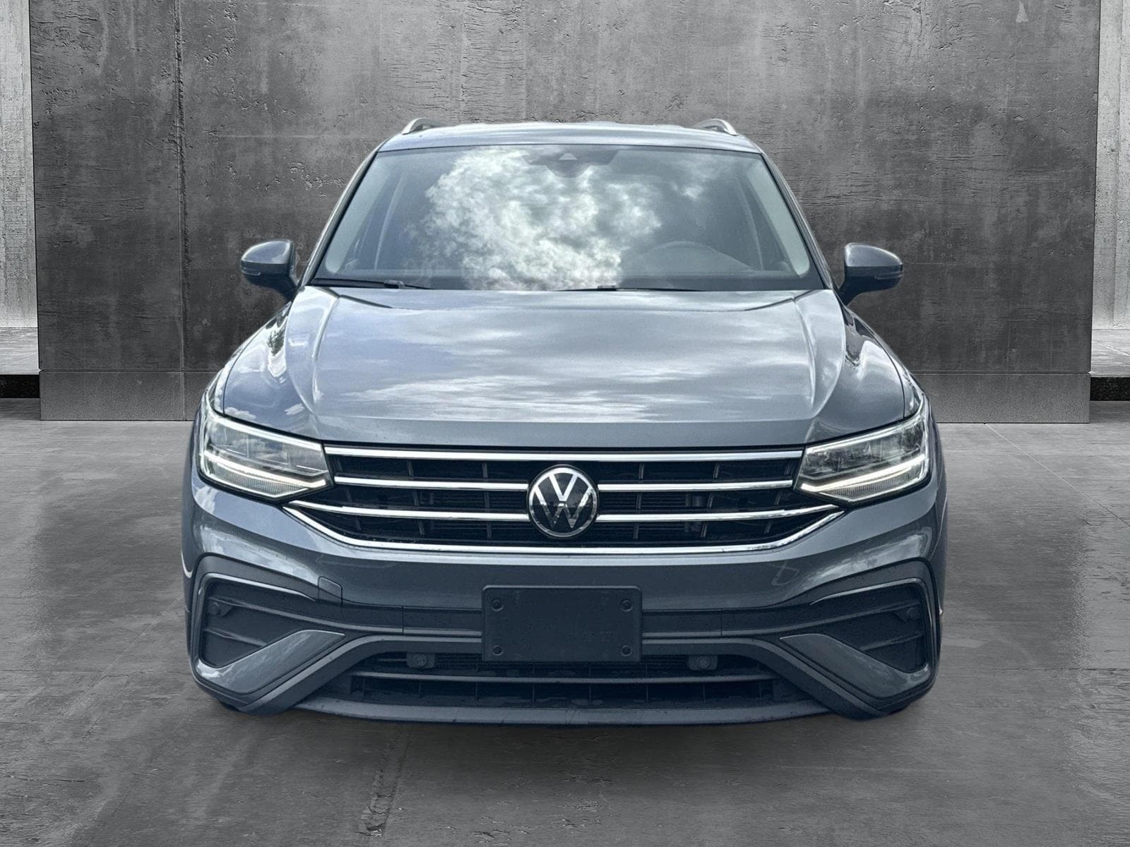 Used 2024 Volkswagen Tiguan SE with VIN 3VV3B7AX4RM047085 for sale in Buford, GA