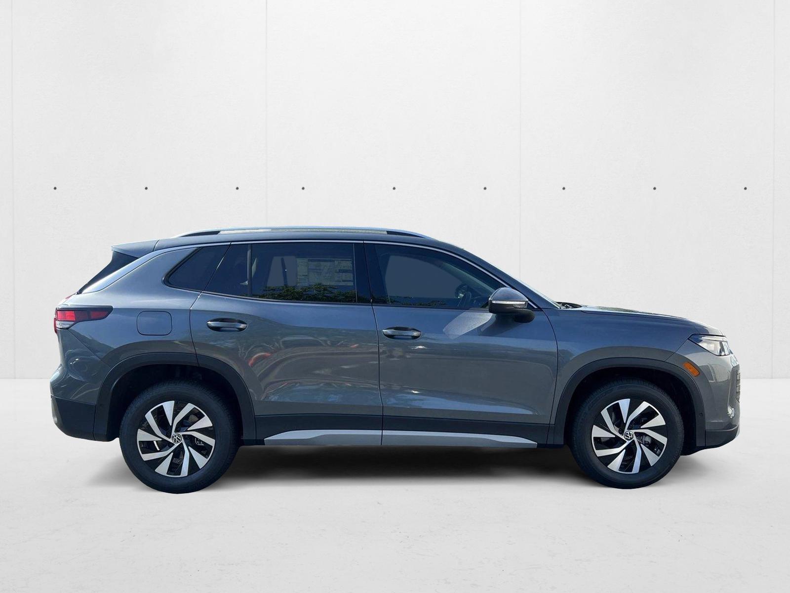 2025 Volkswagen Tiguan S photo 4