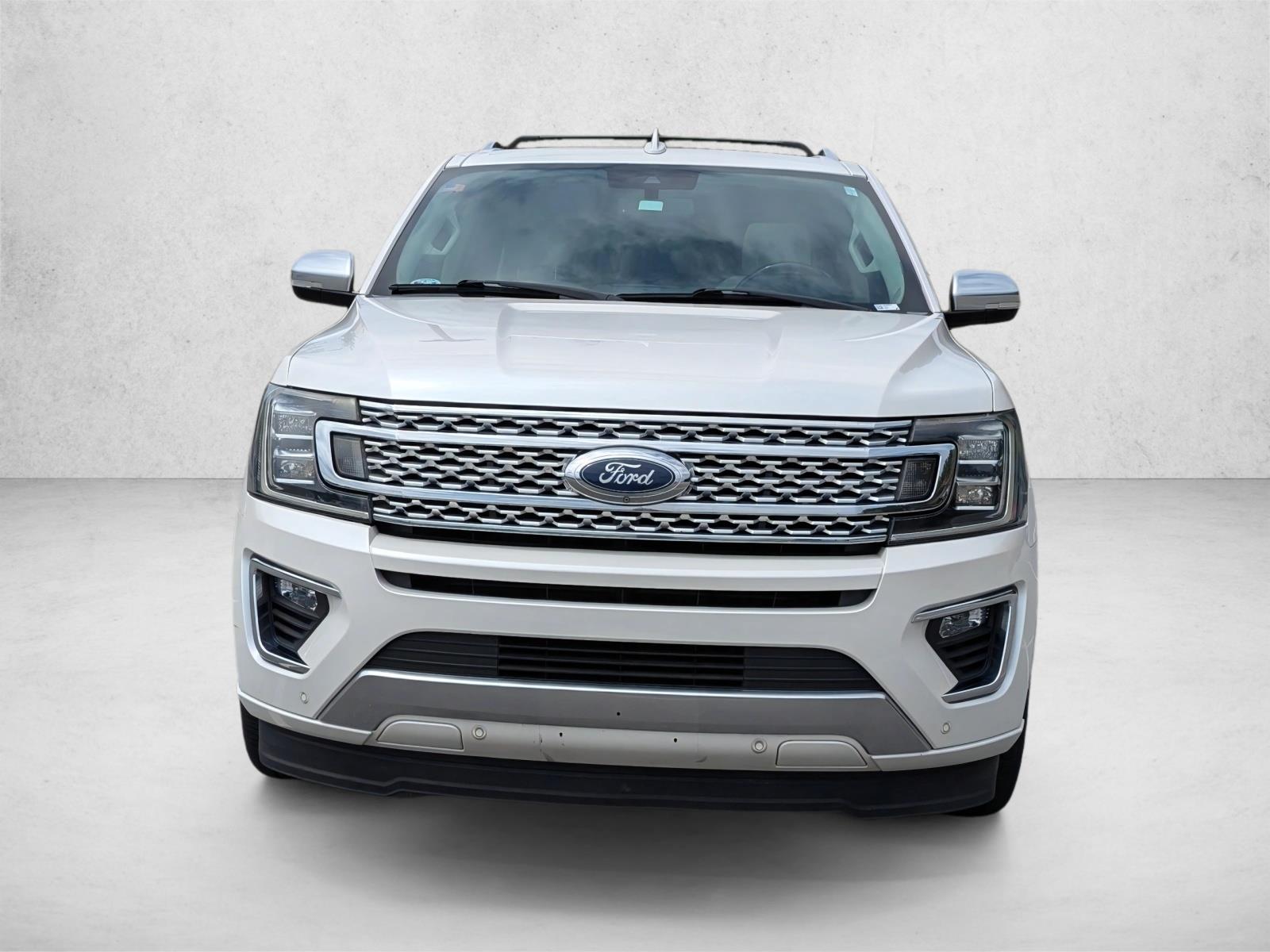 2018 Ford Expedition Platinum photo 2