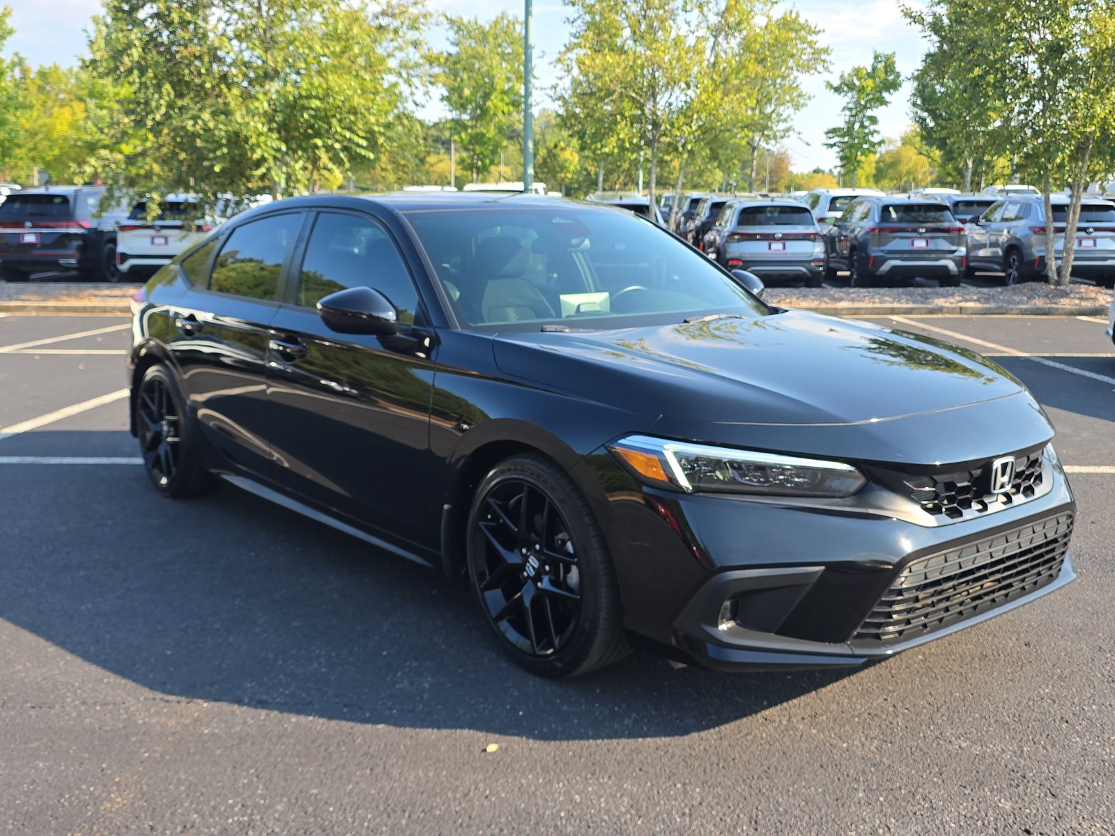 2023 Honda Civic Sport Hatchback photo 3