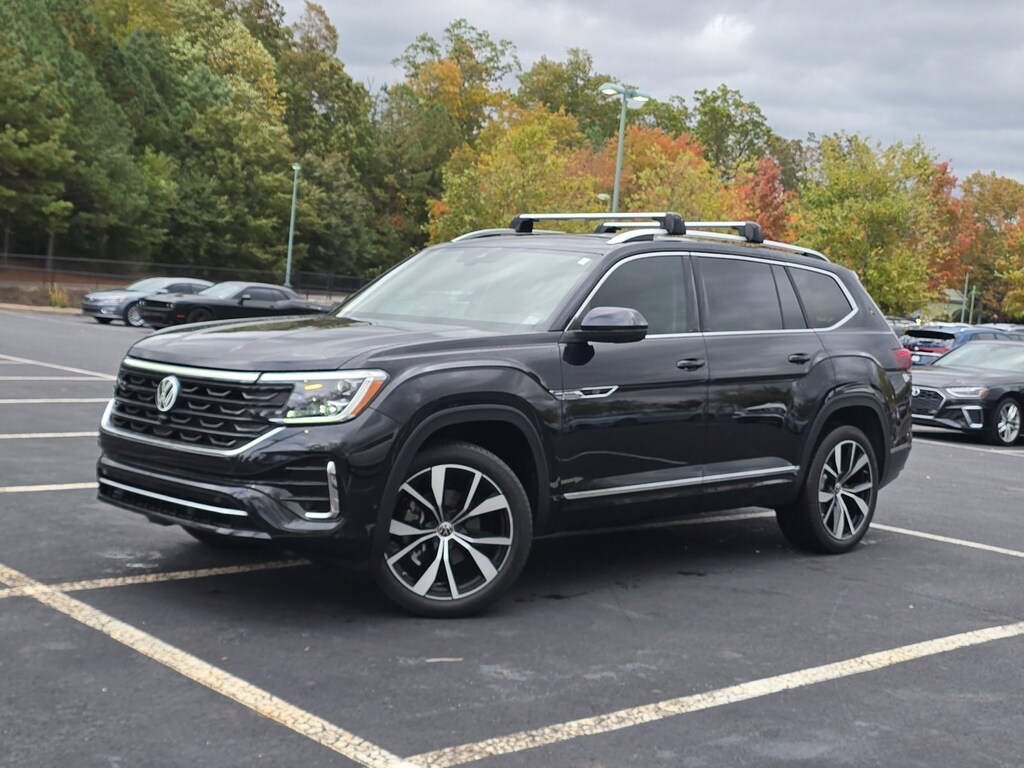Used 2024 Volkswagen Atlas 2.0T SEL Premium R-Line SUV