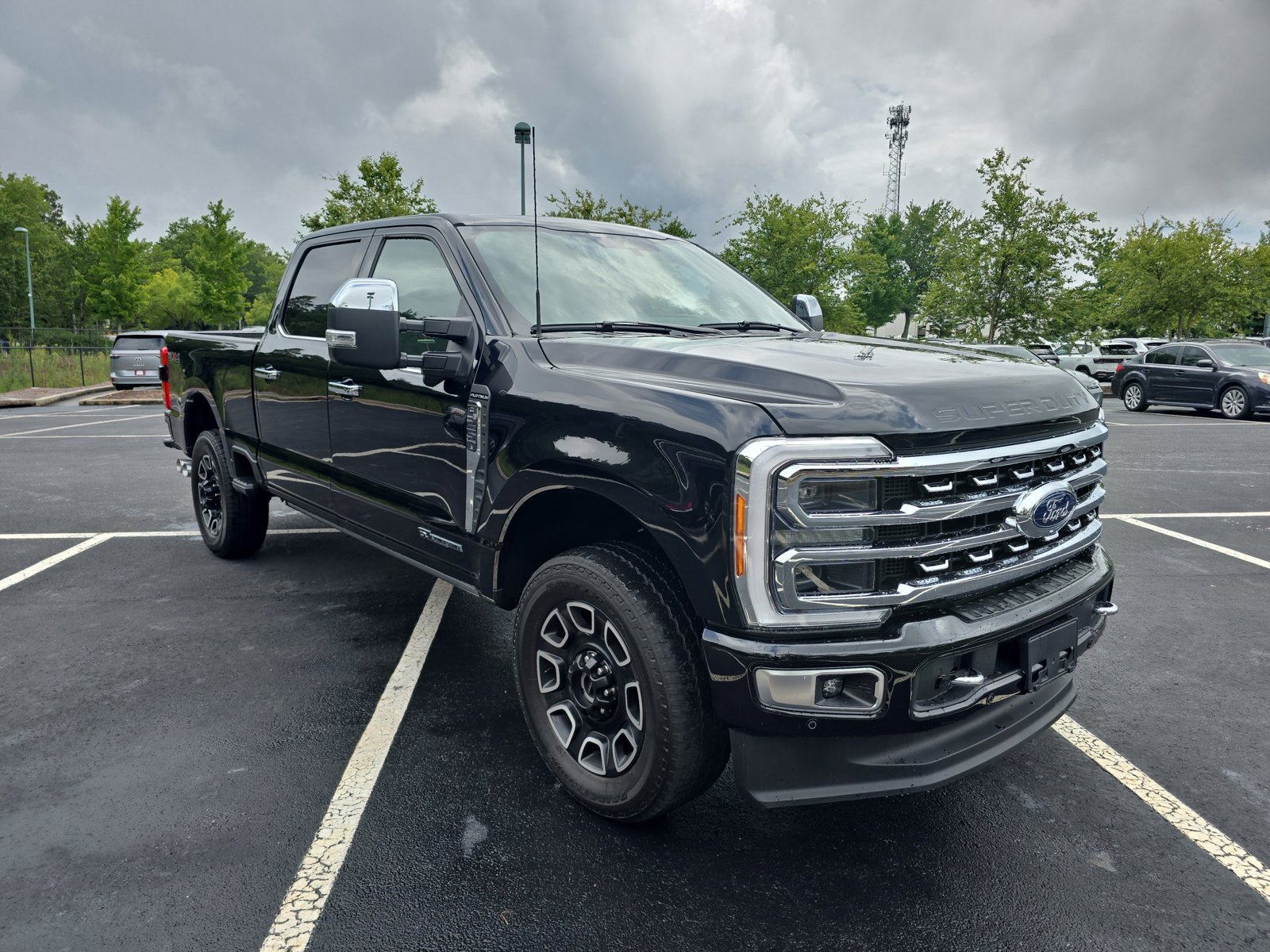 2024 Ford F-250 Platinum photo 3