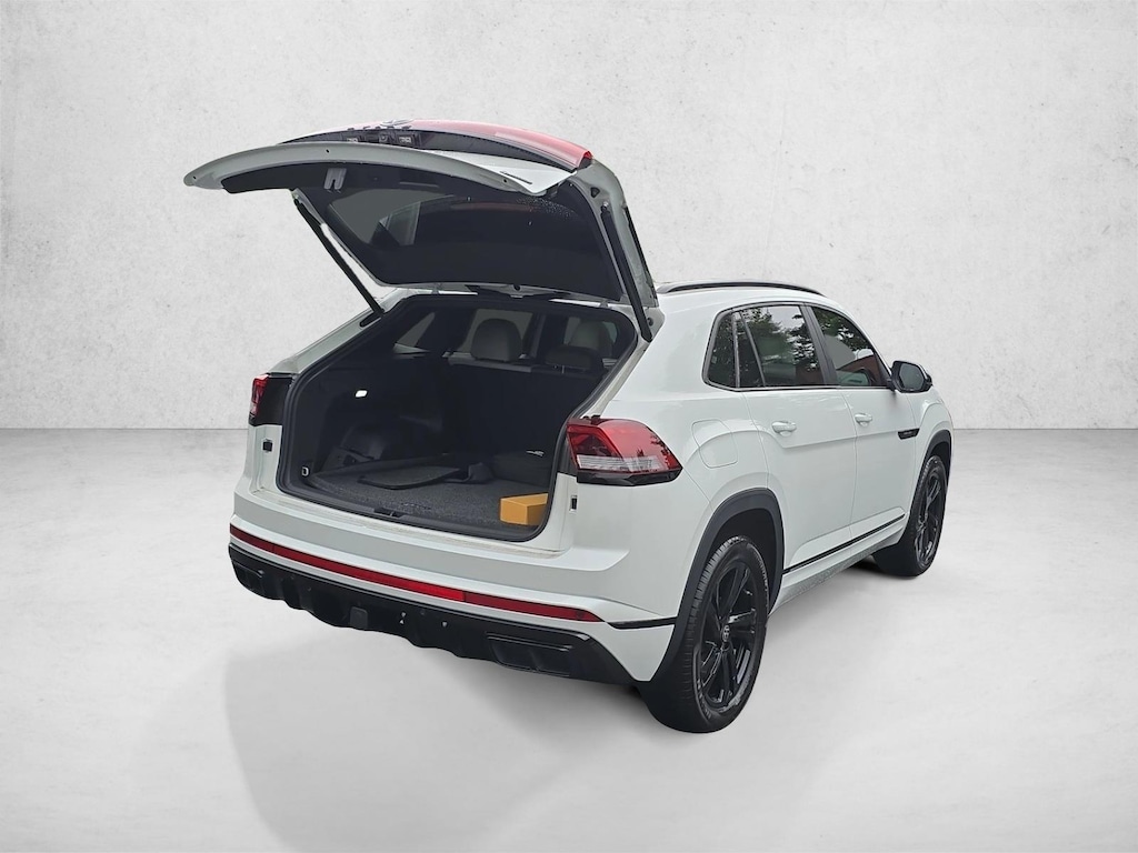 New 2026 Volkswagen Atlas Cross Sport SEL R-Line Black SUV