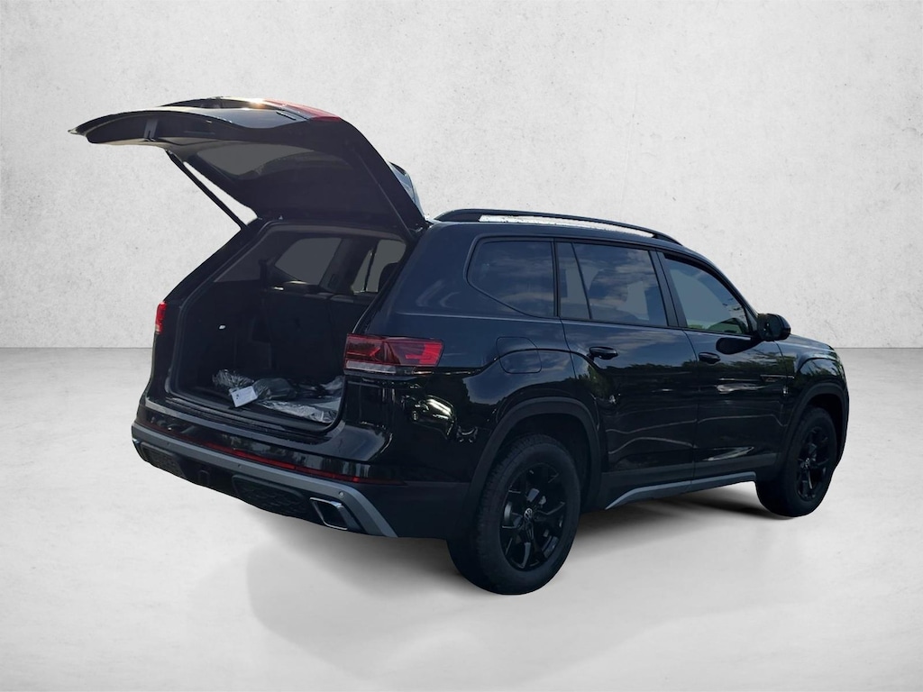 New 2026 Volkswagen Atlas Peak Edition SUV