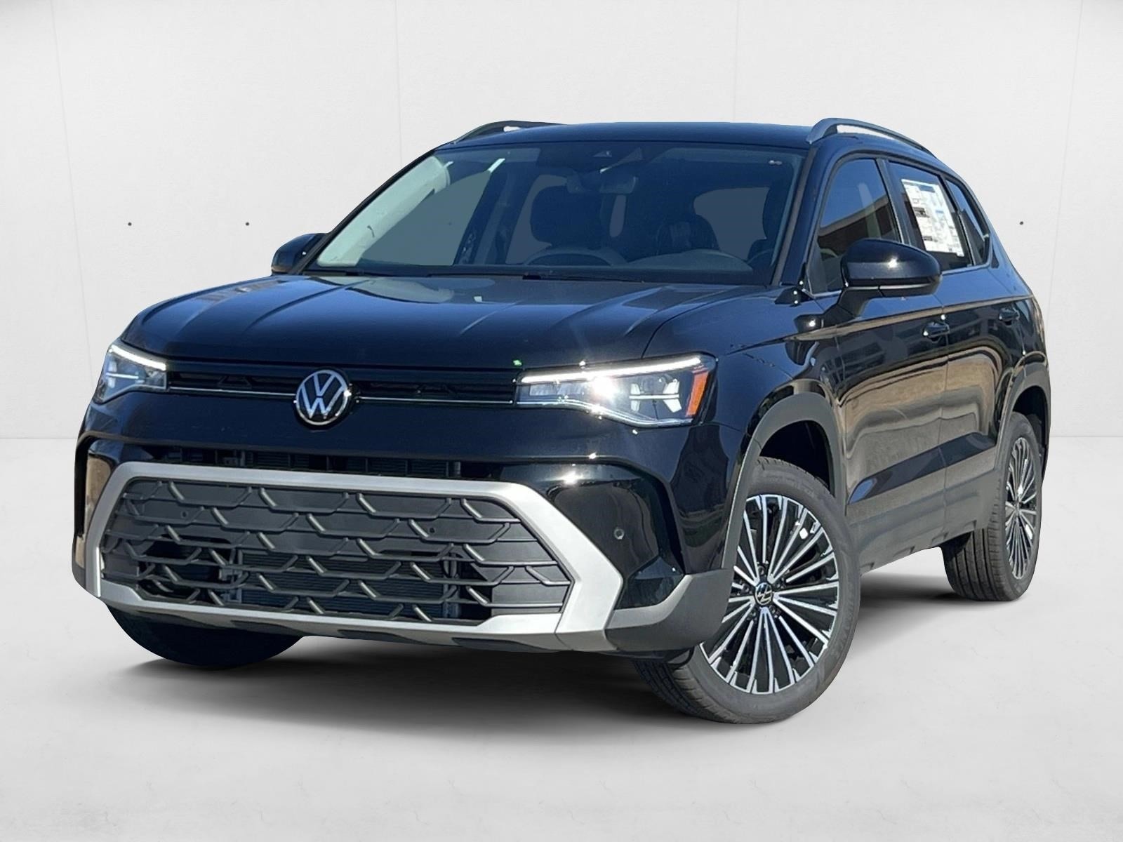 2025 Volkswagen Taos SE SUV