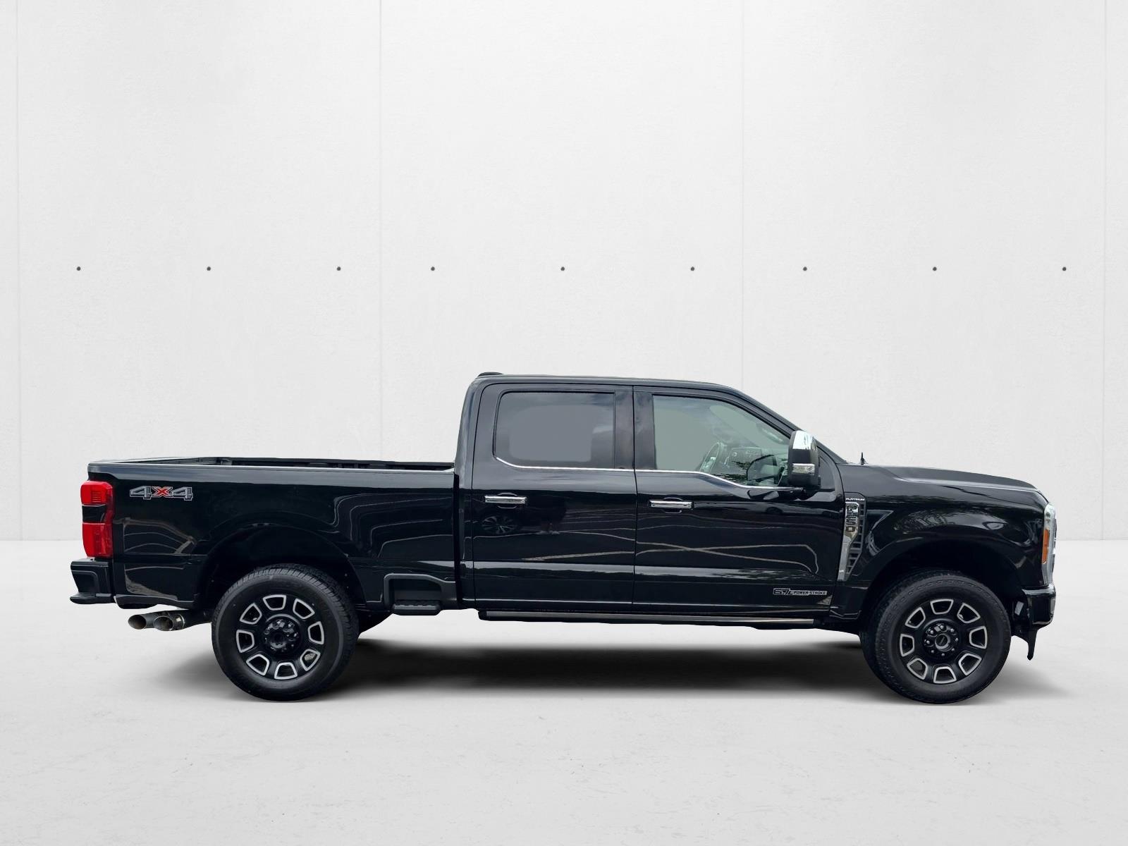 2024 Ford F-250 Platinum photo 4