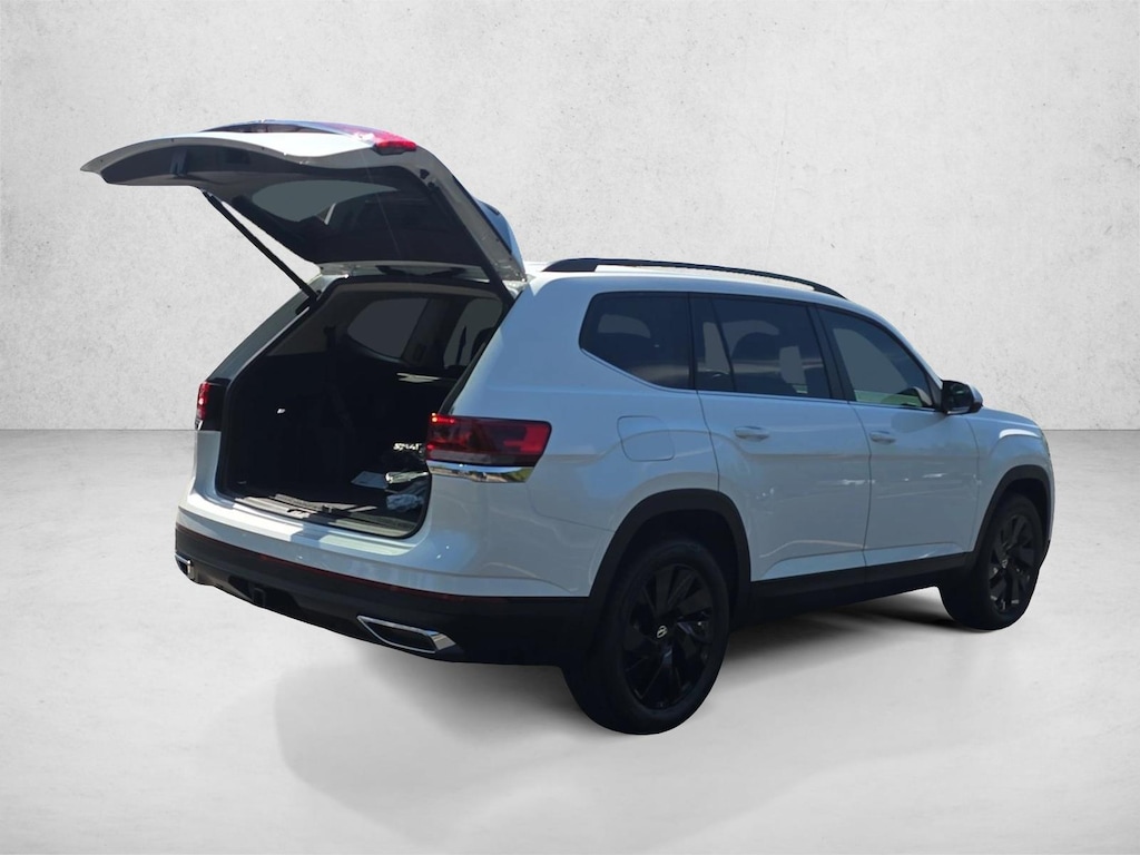 New 2026 Volkswagen Atlas SE w/Technology SUV
