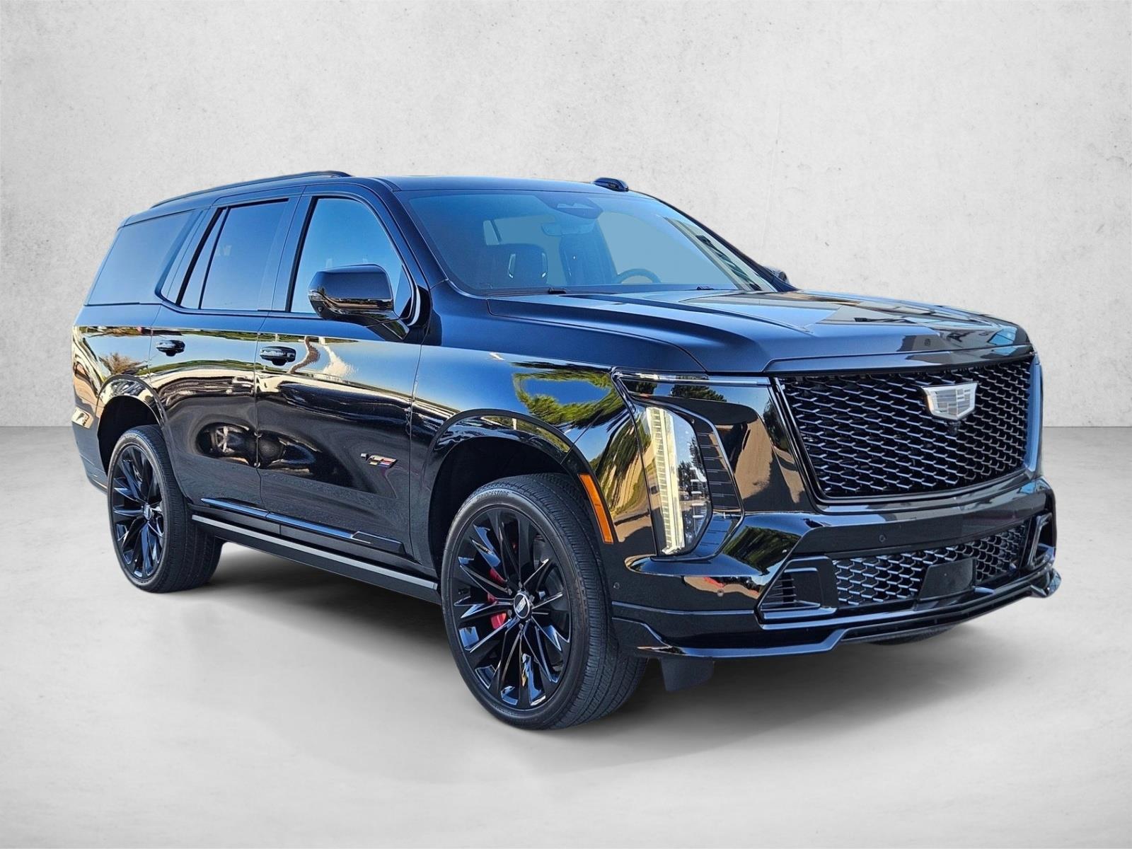 2025 Cadillac Escalade V-Series photo 3