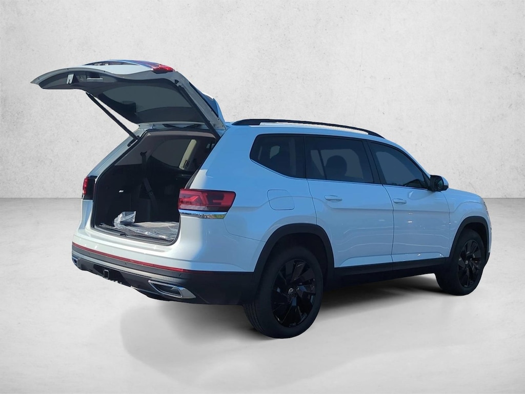 New 2026 Volkswagen Atlas SE w/Technology SUV