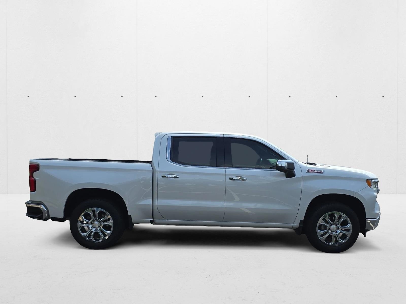 2023 Chevrolet Silverado 1500 LTZ photo 4