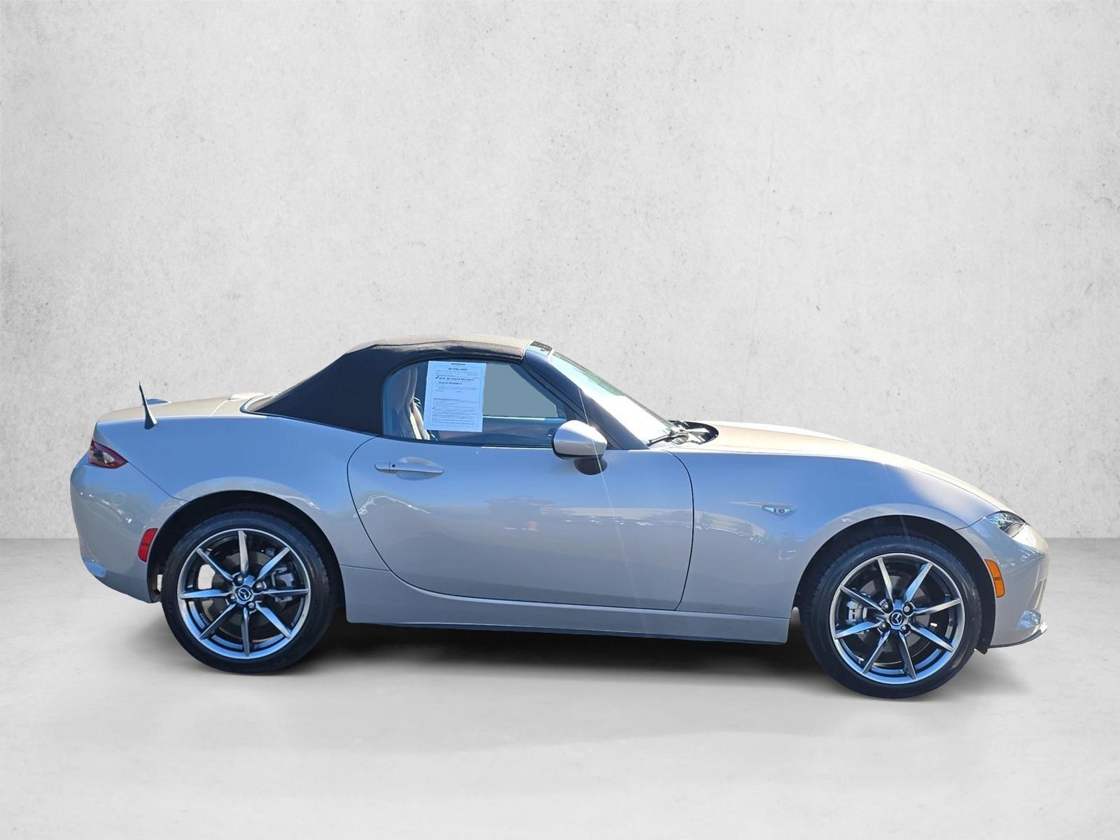 2022 Mazda MX-5 Miata Miata Grand Touring photo 4