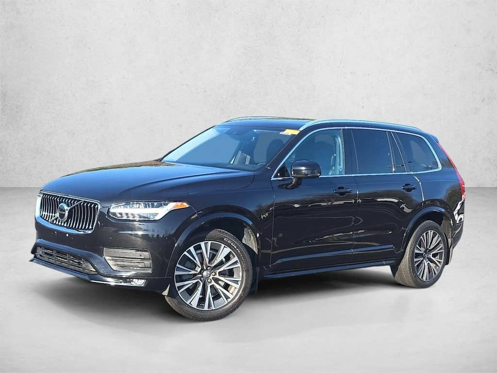 Used 2021 Volvo XC90 Momentum SUV