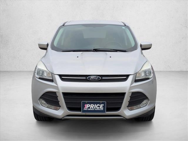 2014 Ford Escape SE photo 2