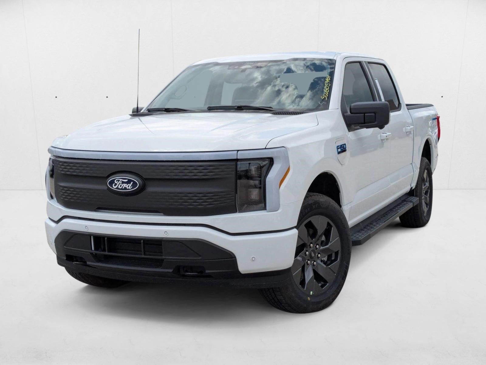 2025 Ford F-150 Lightning Flash's photo