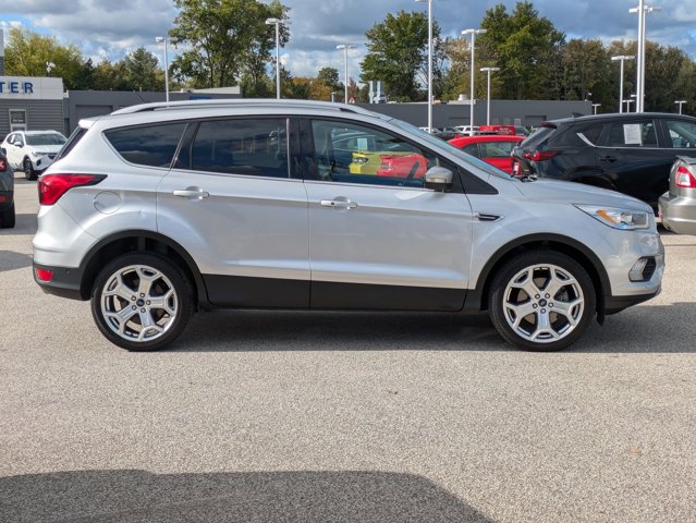 2019 Ford Escape Titanium photo 4