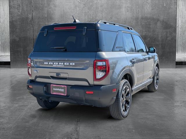 2025 Ford Bronco Sport Outer Banks photo 2