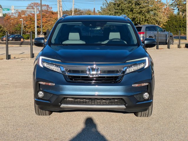 2022 Honda Pilot Touring photo 2