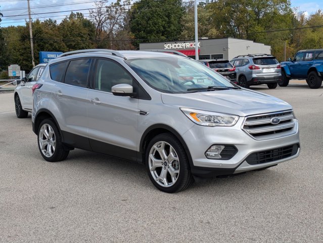 2019 Ford Escape Titanium photo 3