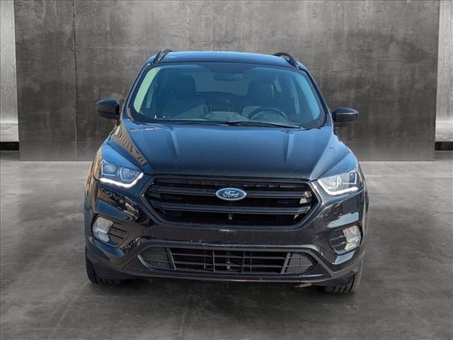 Used 2019 Ford Escape SE with VIN 1FMCU9GD4KUB29526 for sale in Westlake, OH