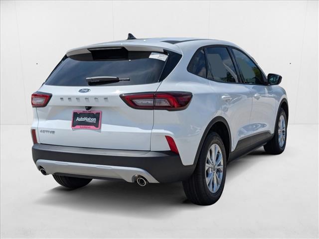 2025 Ford Escape Active photo 2