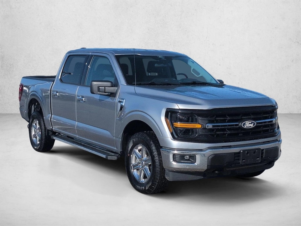 Used 2025 Ford F-150 XLT Truck SuperCrew Cab