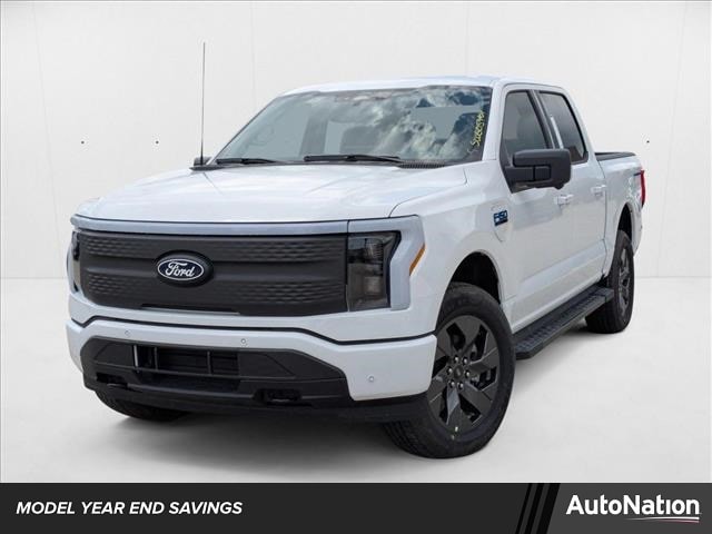 2025 Ford F-150 Lightning Flash's photo