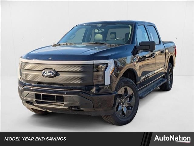 2025 Ford F-150 Lightning Flash's photo