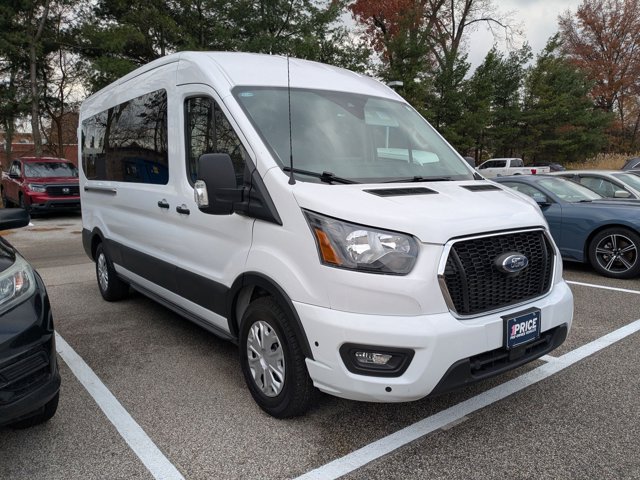 2025 Ford Transit photo 3