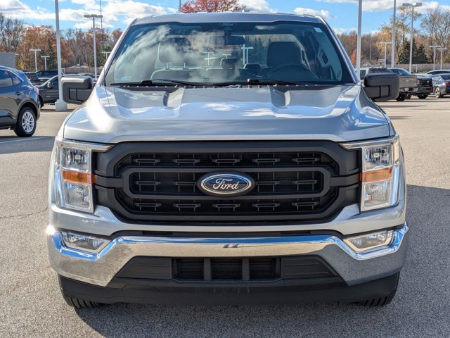 2021 Ford F-150 XL photo 2