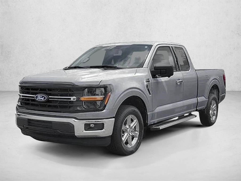 Used 2025 Ford F-150 XLT Truck SuperCrew Cab