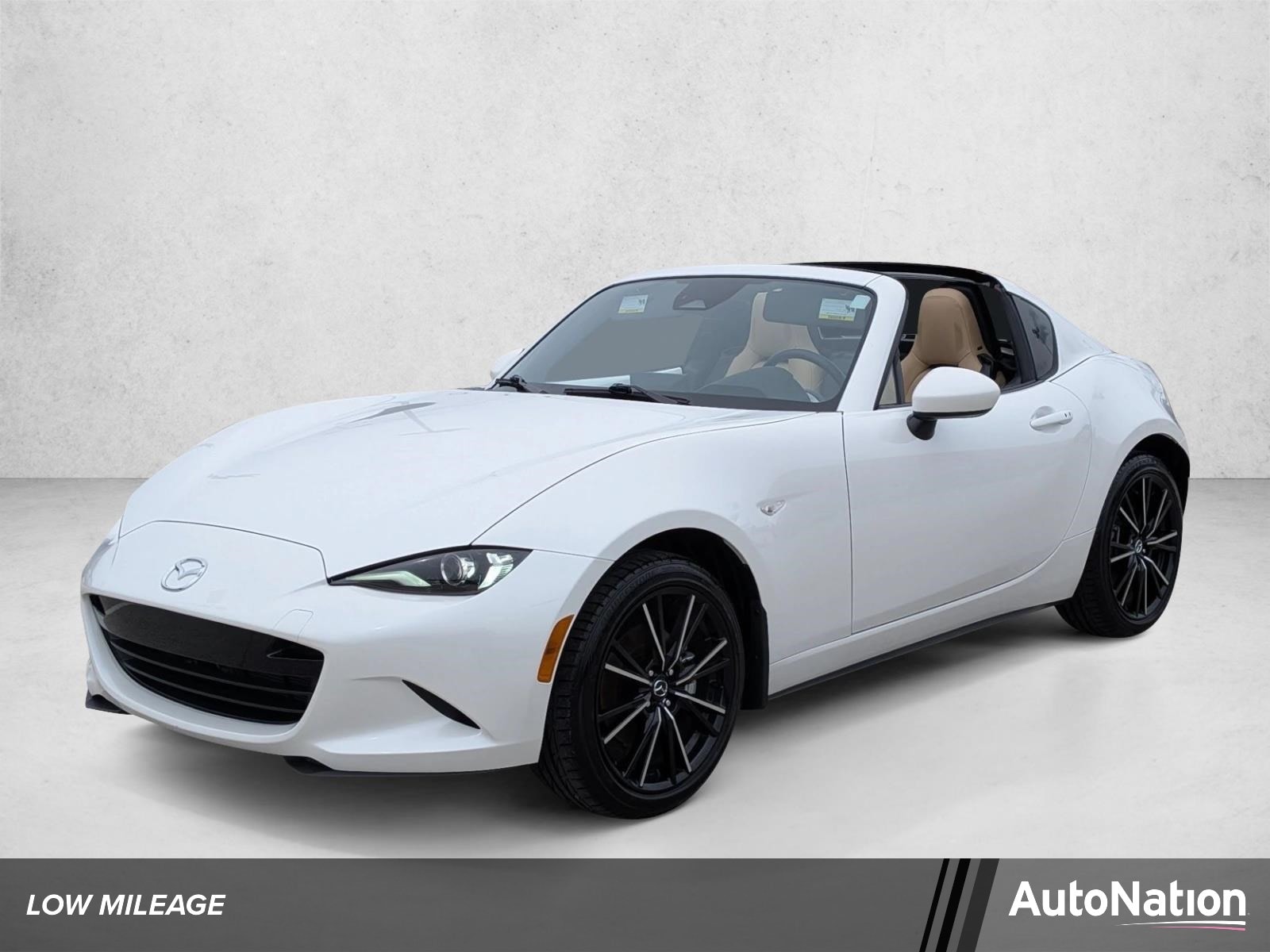 2025 Mazda MX-5 Miata Grand Touring's photo