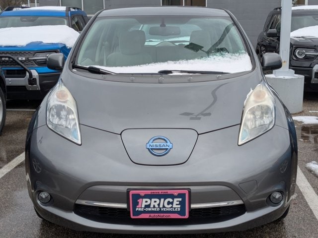 Used 2015 Nissan LEAF SV with VIN 1N4AZ0CP3FC309445 for sale in Westlake, OH