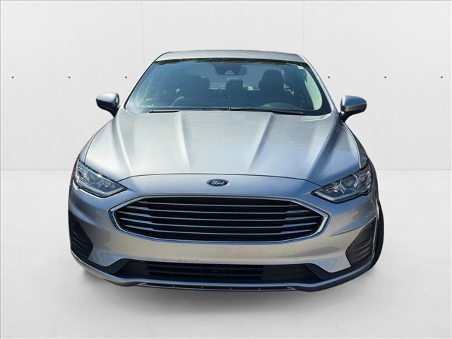 2020 Ford Fusion Hybrid SE photo 2