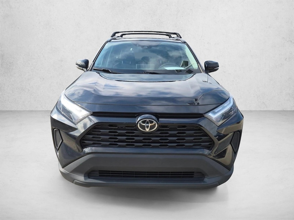 Used 2022 Toyota RAV4 XLE SUV