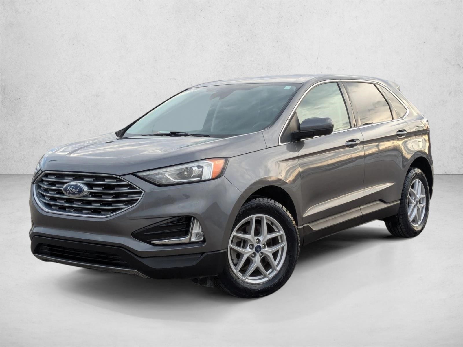 2022 Ford Edge SEL's photo