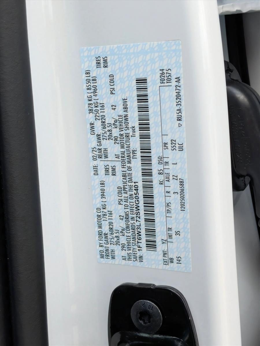 2025 Ford F-150 Lightning Flash - Photo 17
