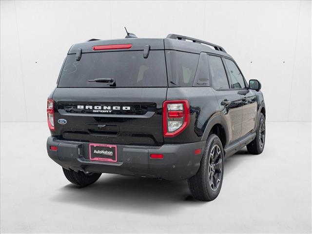 2025 Ford Bronco Sport Outer Banks photo 2