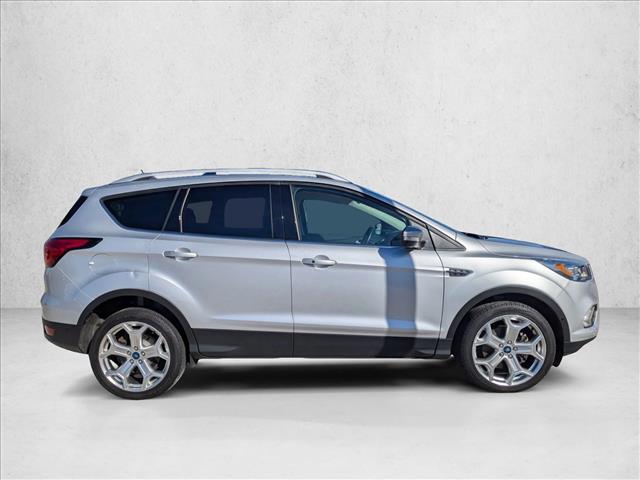 2019 Ford Escape Titanium photo 4