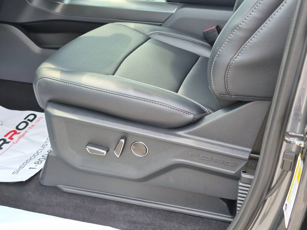 New 2026 Ford F-150 LARIAT Truck SuperCrew Cab