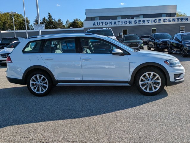 2018 Volkswagen Golf Alltrack S photo 4