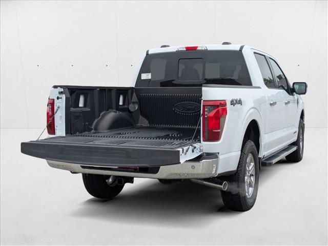2025 Ford F-150 XLT photo 2