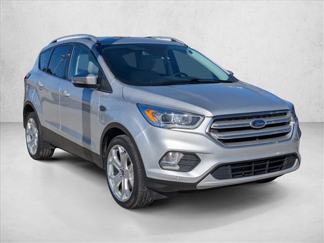 2019 Ford Escape Titanium photo 3