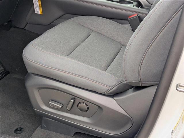 2025 Ford Explorer photo 4