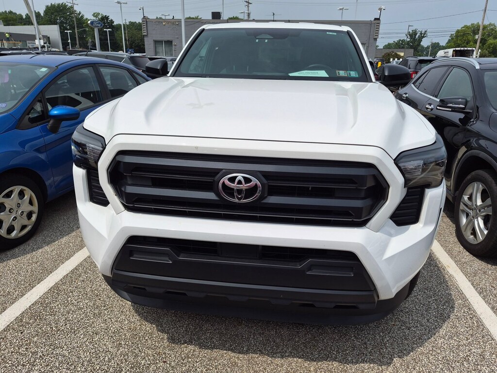 Certified 2025 Toyota Tacoma SR Truck Double Cab